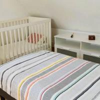 La cabane du pêcheur dans la mezzanine du gîte Hermine avec son lit de 90